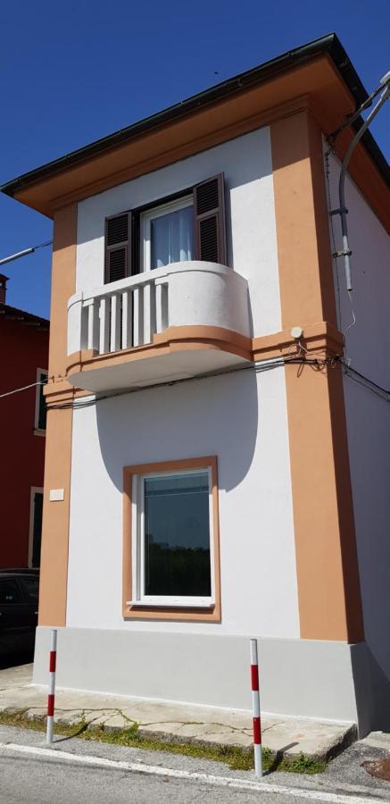 La Maison Golfo Dei Poeti Villa Lerici Exterior photo