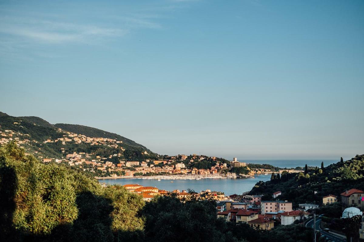 La Maison Golfo Dei Poeti Villa Lerici Exterior photo